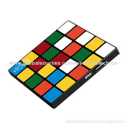 Power bank for Christmas gift, with 1,800- 2,600mAh capacityNew